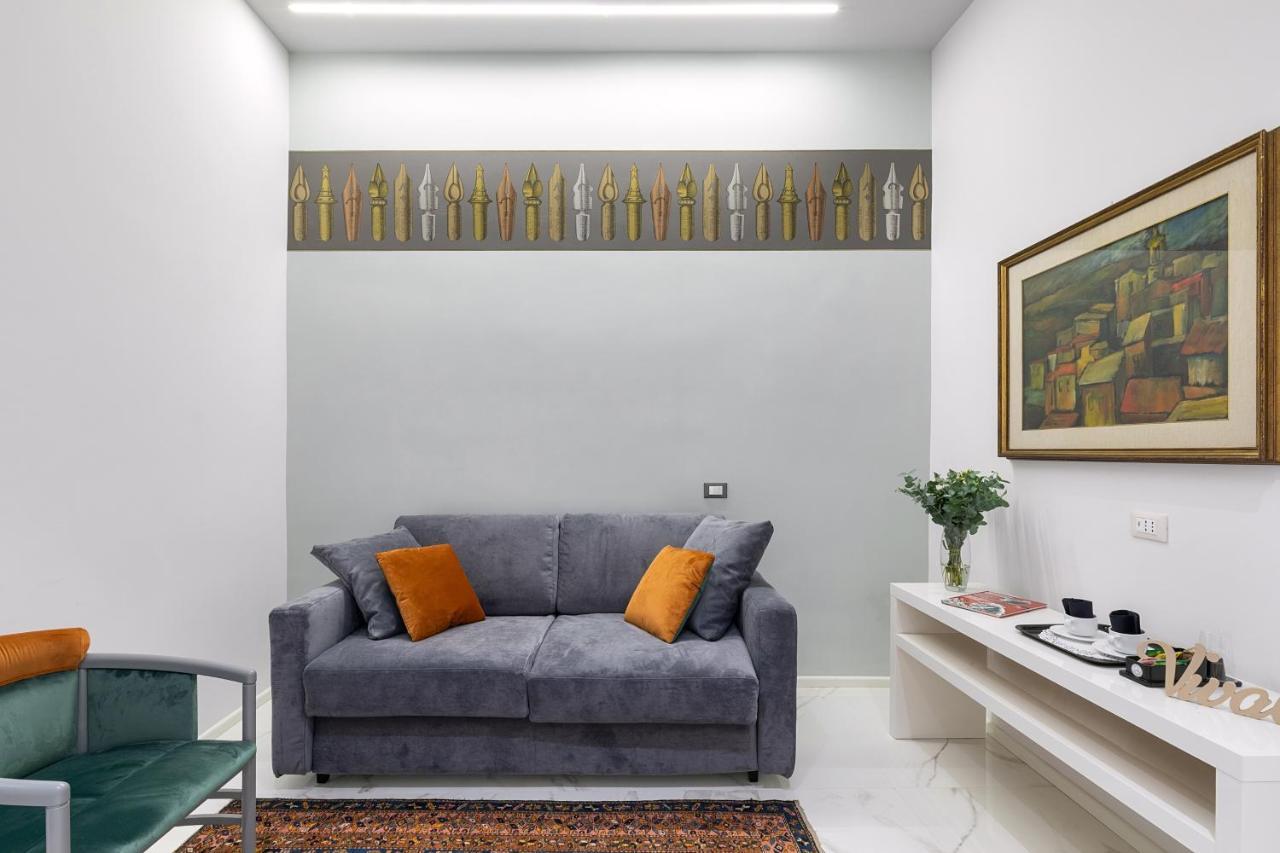 Cavour Suites Guest House Рим Екстериор снимка