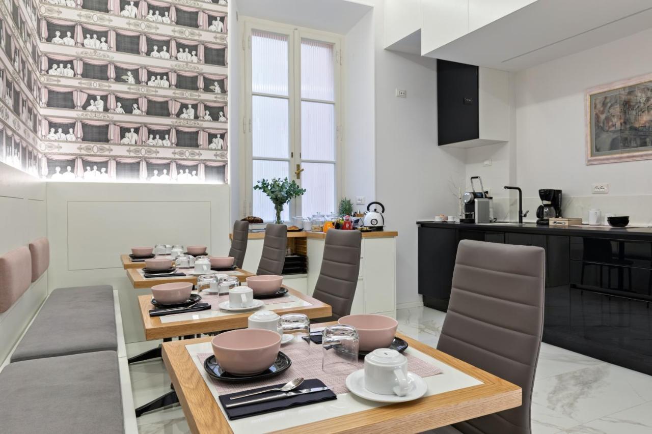 Cavour Suites Guest House Рим Екстериор снимка