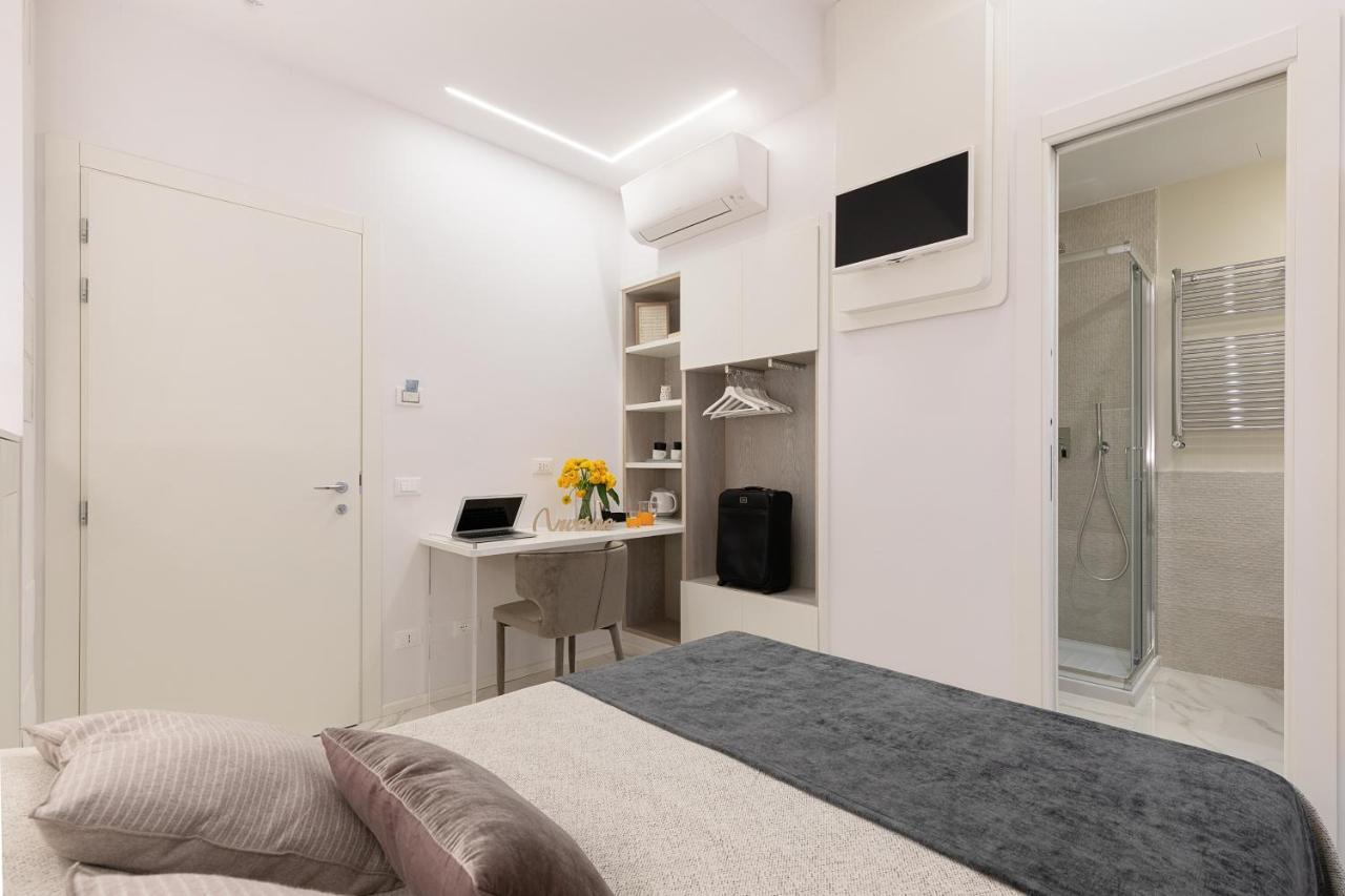 Cavour Suites Guest House Рим Екстериор снимка