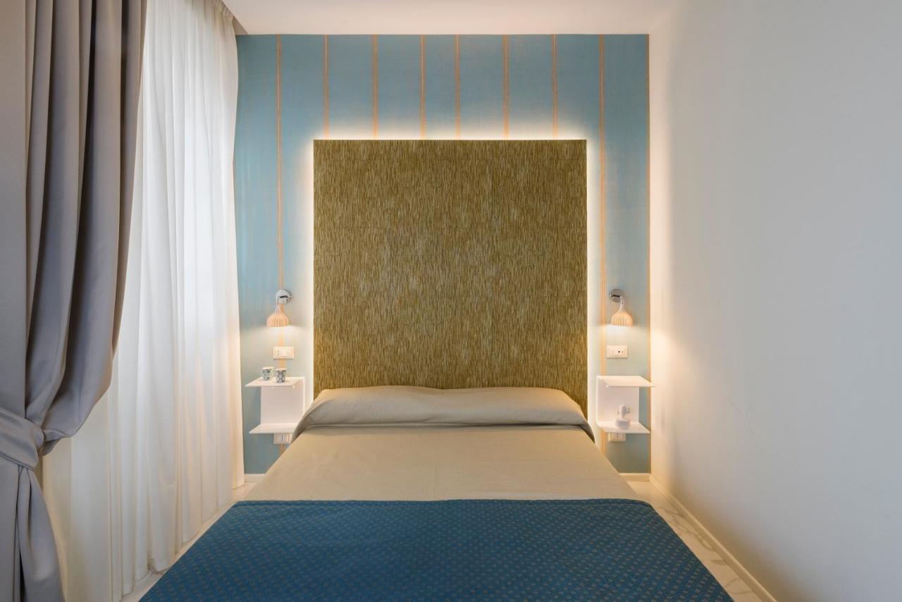Cavour Suites Guest House Рим Екстериор снимка
